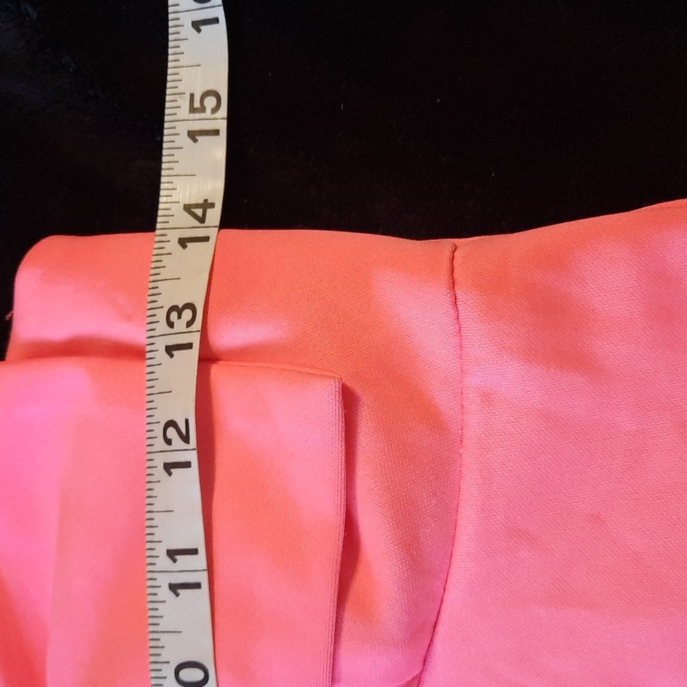 Charlotte Russe Neon Pink Crop Top - Picture 6 of 7